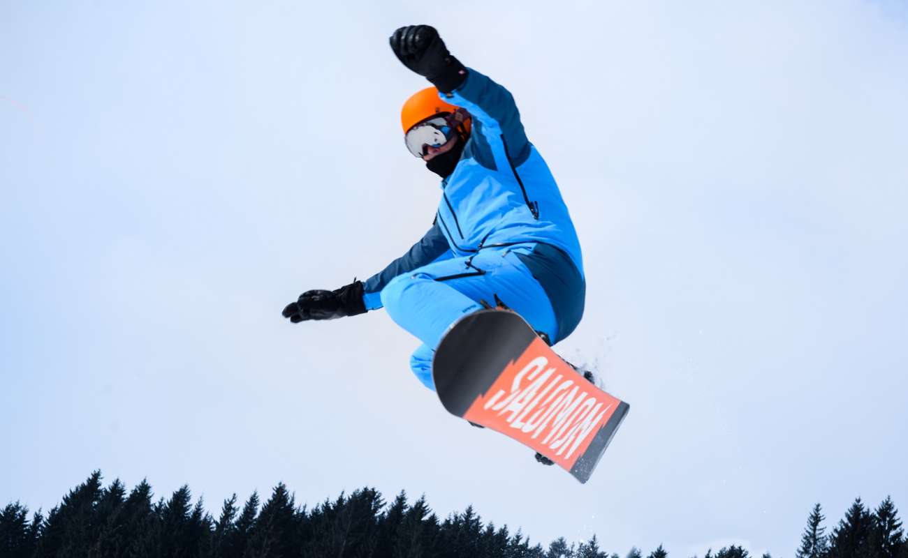 Ohromte své kamarády! TOP 5 triků na snowboardu